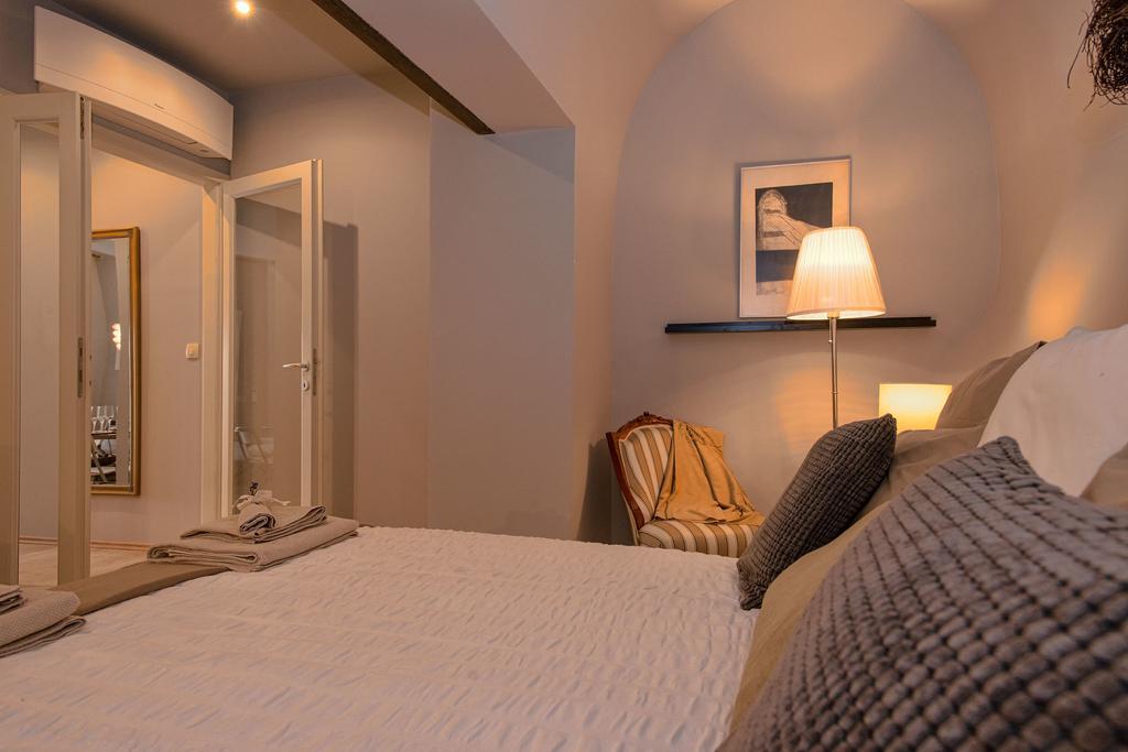 Heraclea Residential Apartments Хвар Номер фото